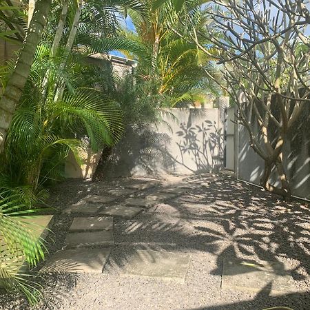 Residence Frangipani 佩雷贝勒 外观 照片