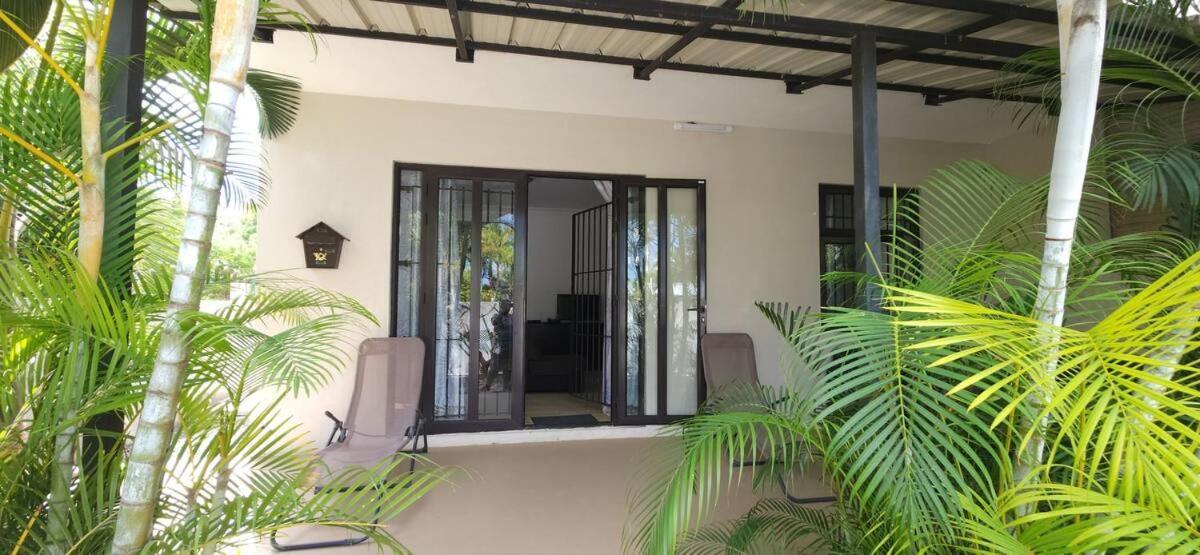 Residence Frangipani 佩雷贝勒 外观 照片